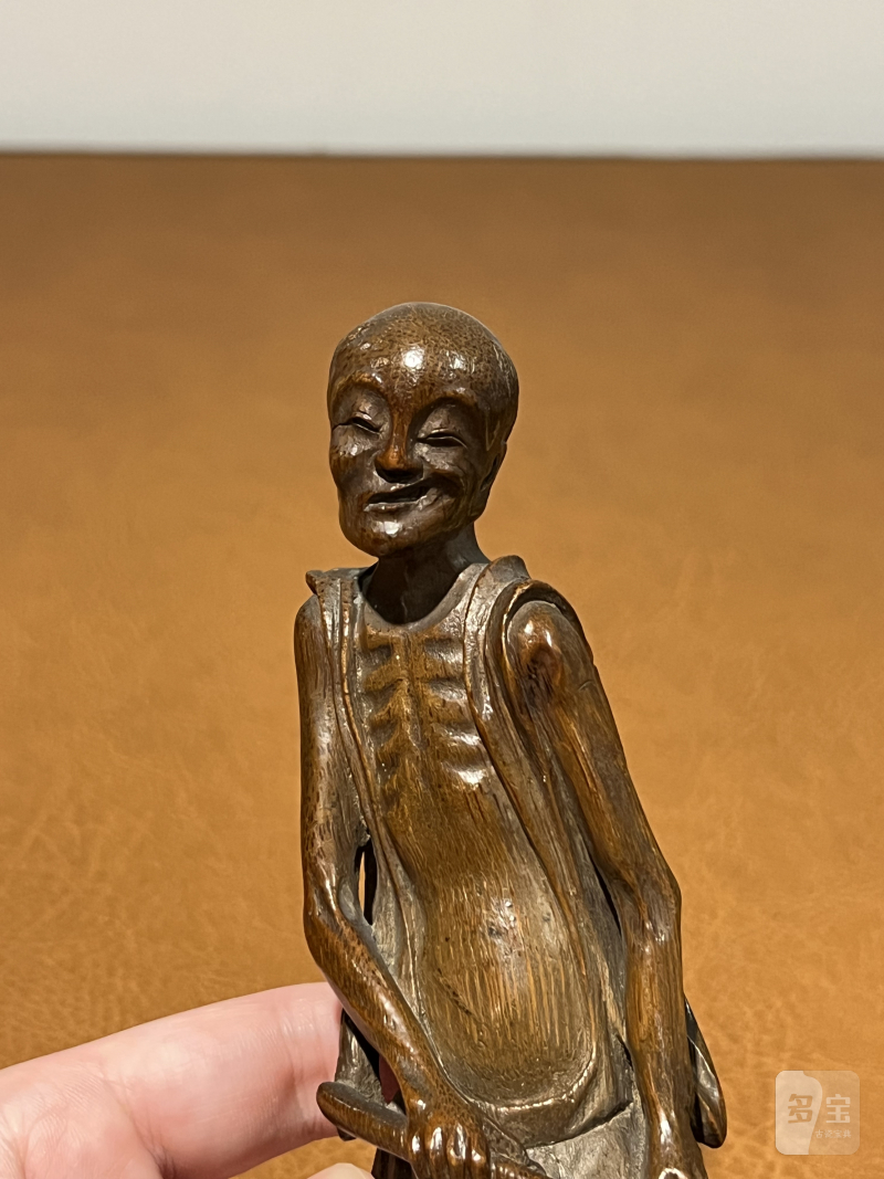 清乾隆 竹雕罗汉立像 - 图5